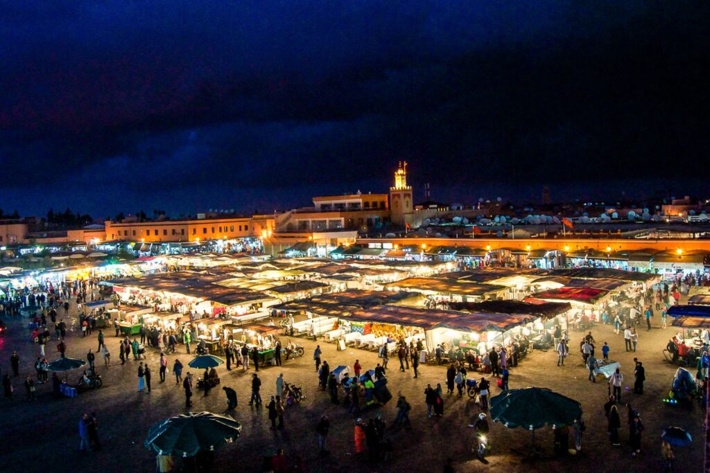 Travel to Jemaa el-Fnaa